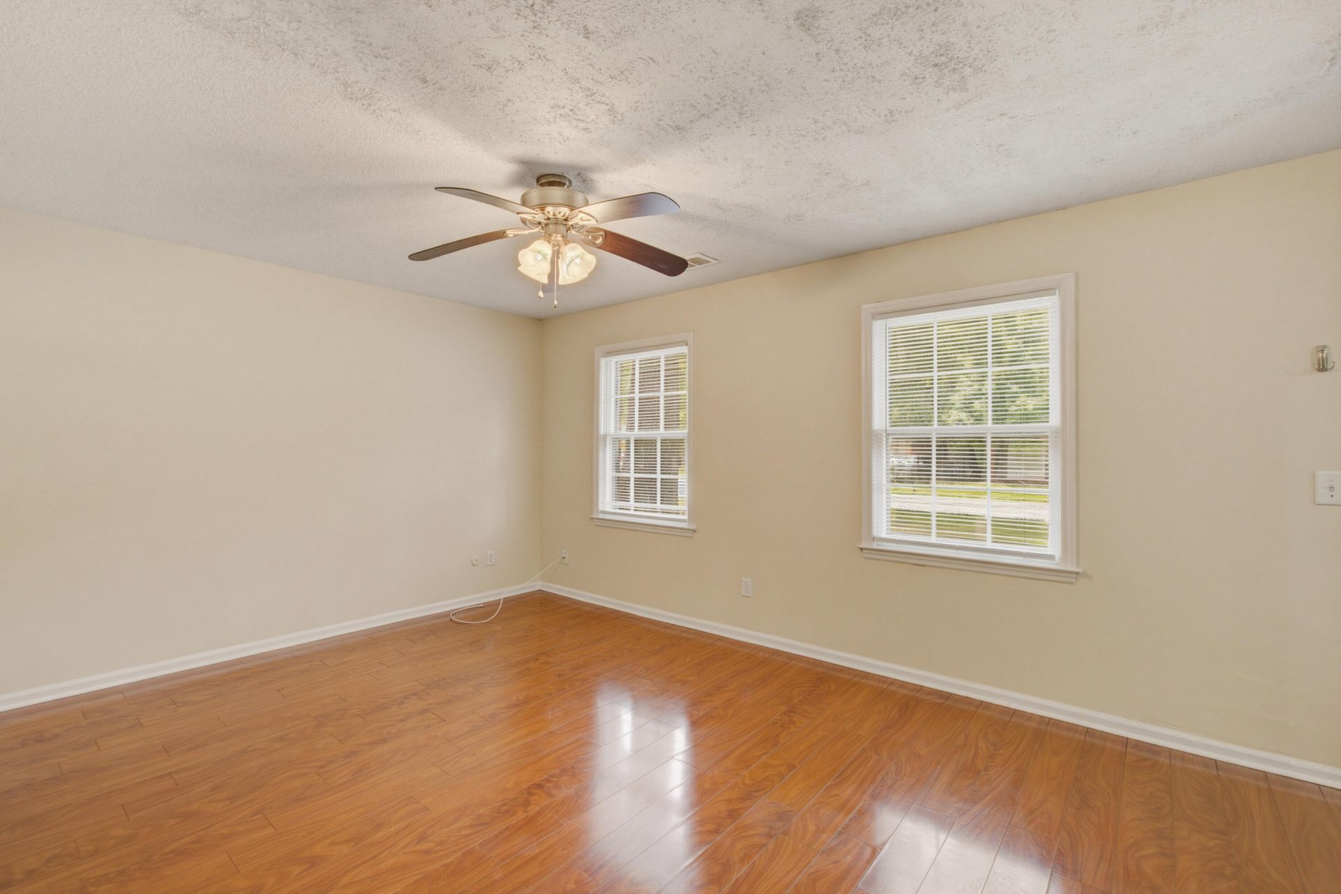 111 Miley Drive Photo 32