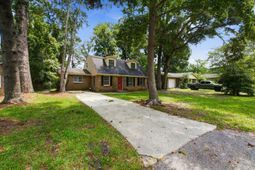 111 Miley Drive photo 4