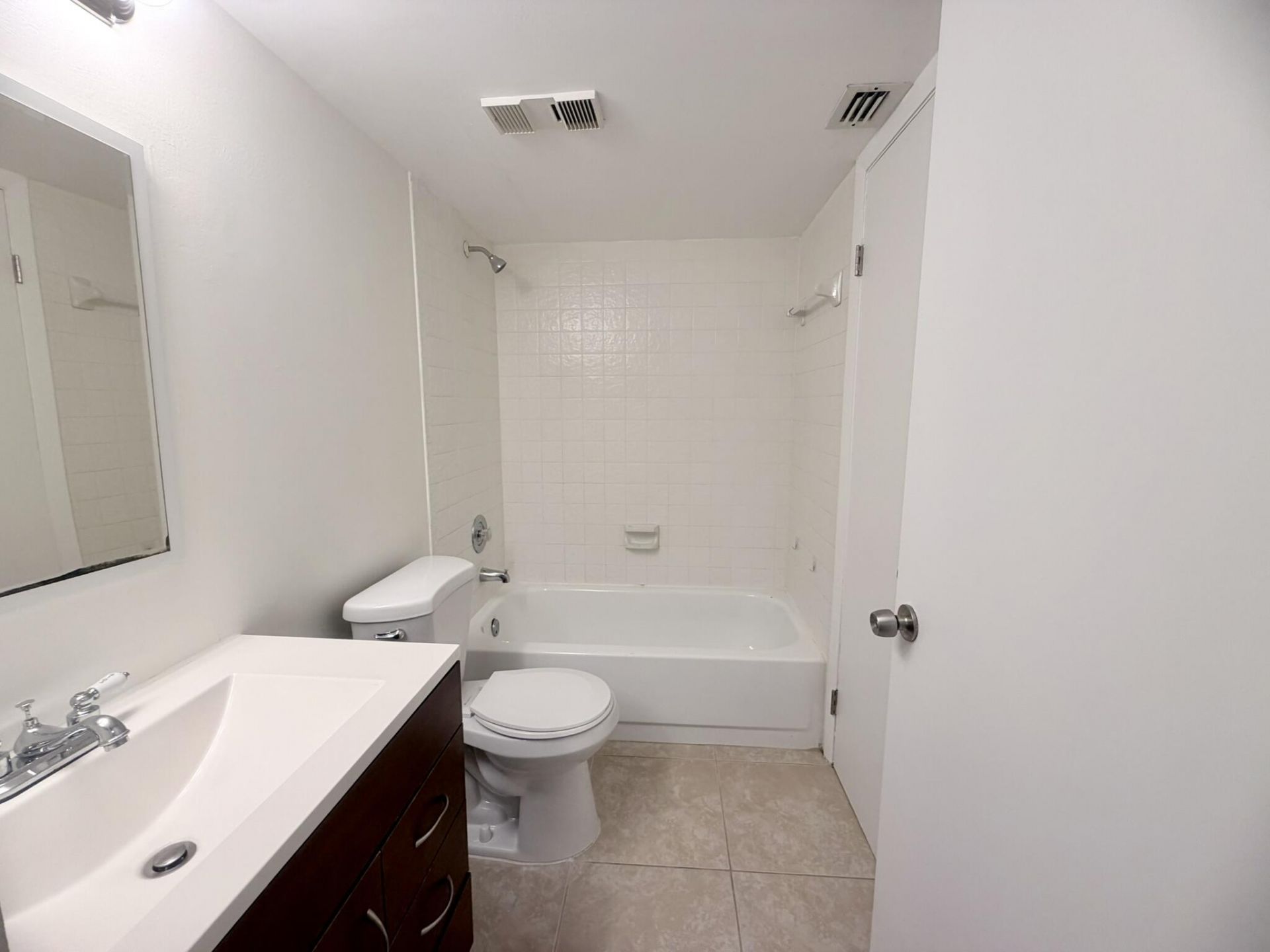 9955 Westview Drive, Unit 218, Coral Springs, FL 33076 Photo