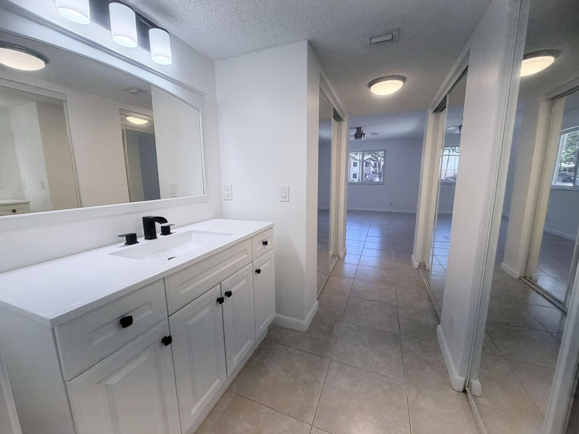 9955 Westview Drive, Unit 218, Coral Springs, FL 33076 Photo
