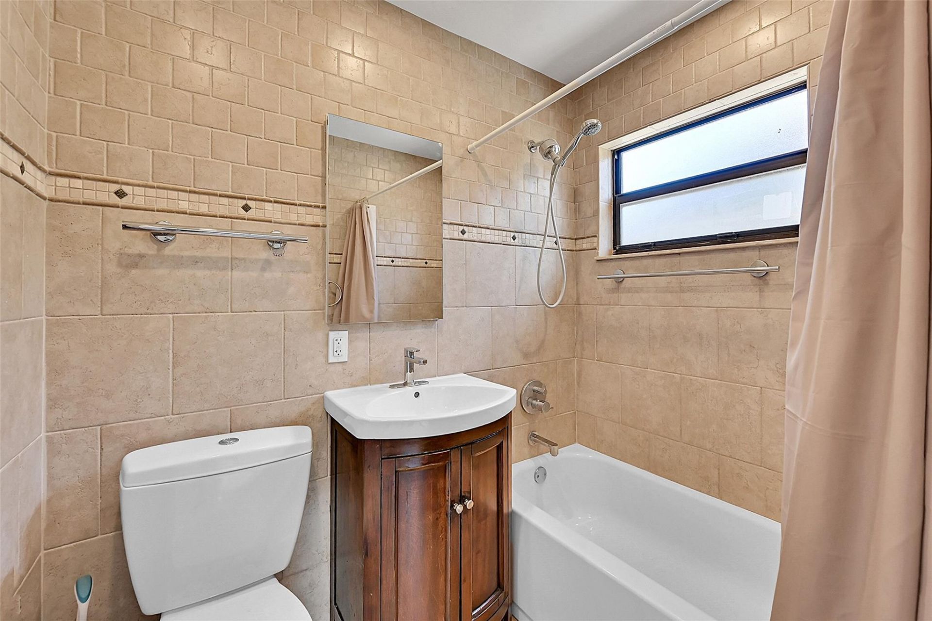 2200 NE 54th Street, Unit East, Fort Lauderdale, FL 33308 Photo