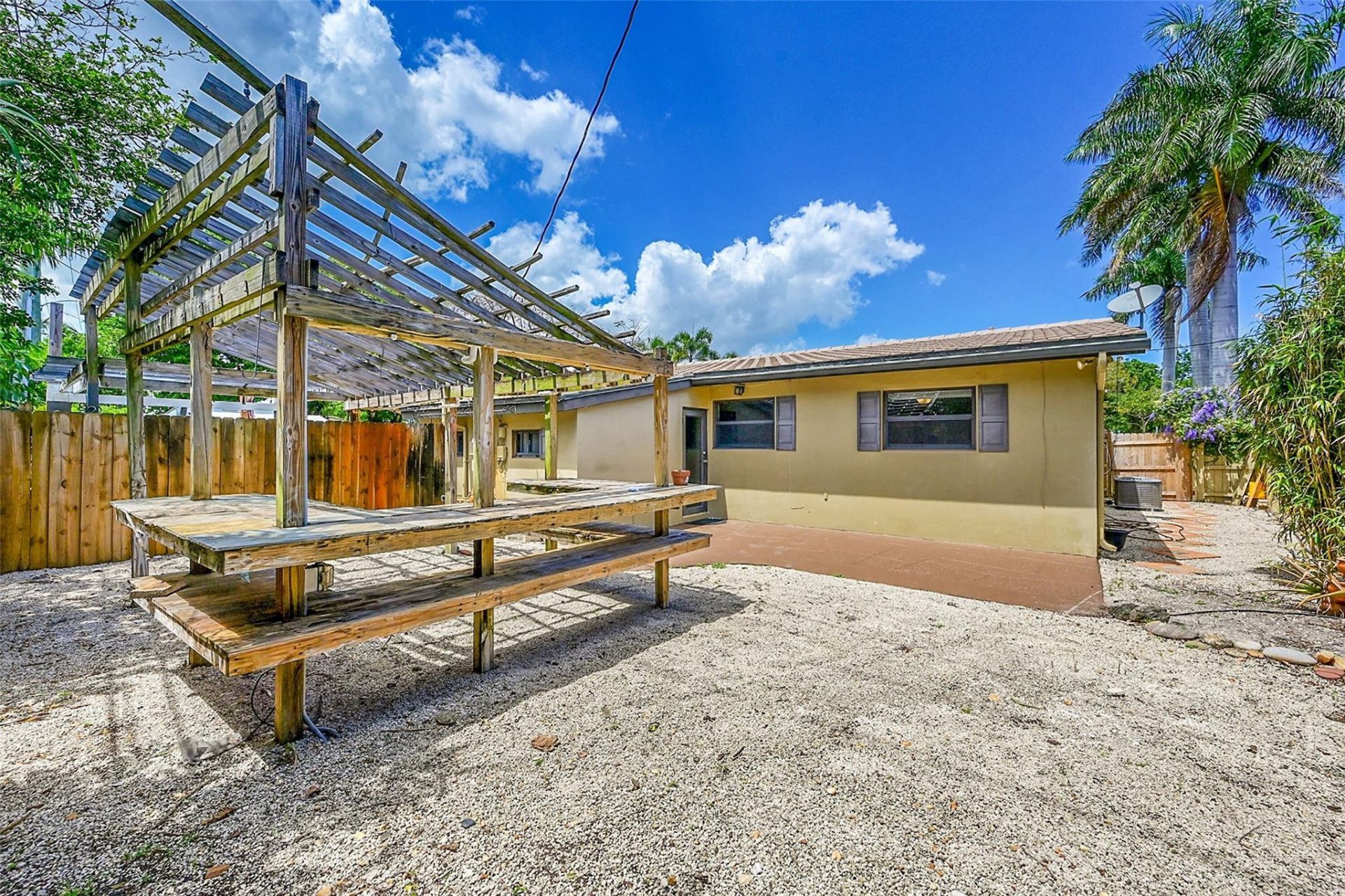 2200 NE 54th Street, Unit East, Fort Lauderdale, FL 33308 Photo