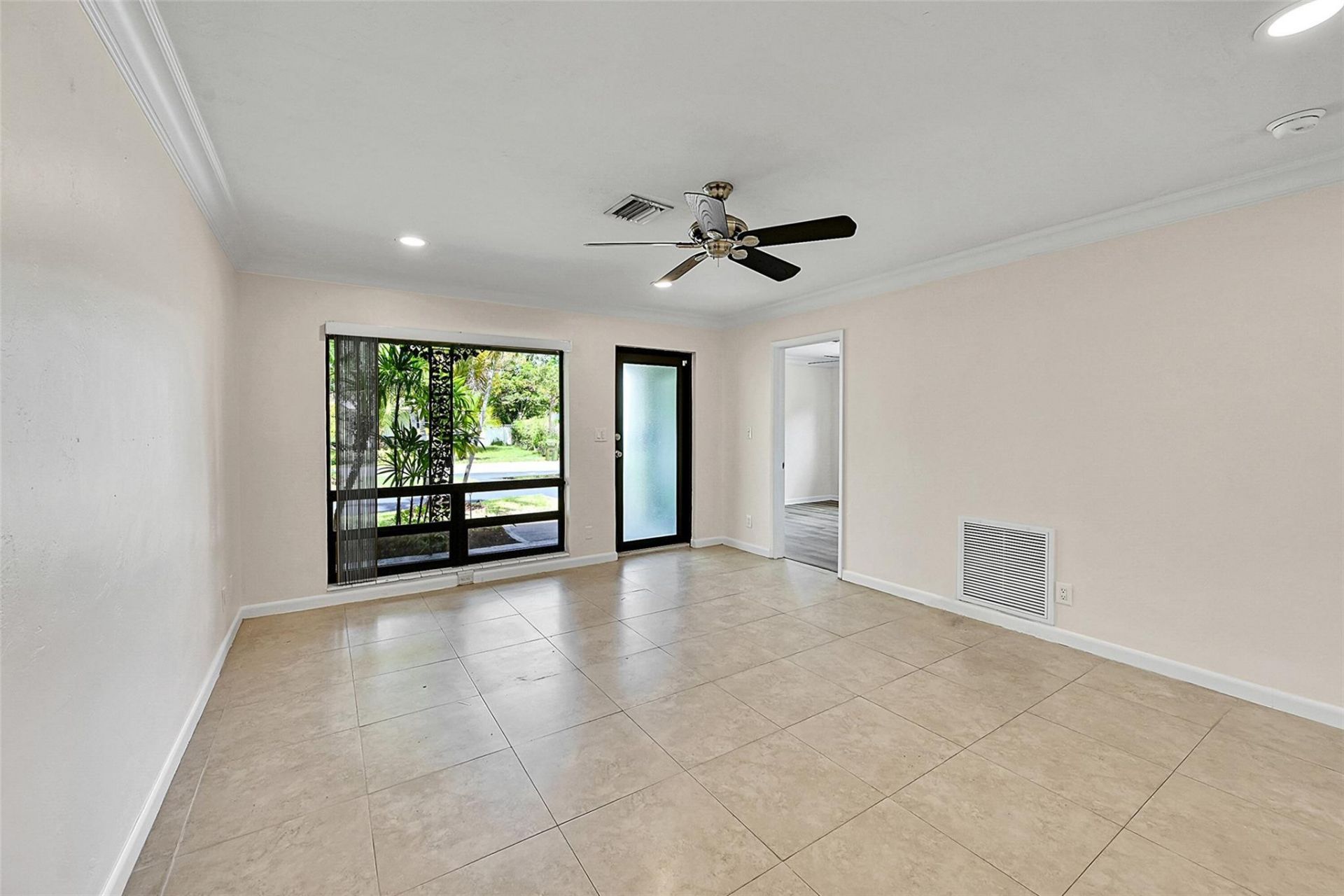 2200 NE 54th Street, Unit East, Fort Lauderdale, FL 33308 Photo
