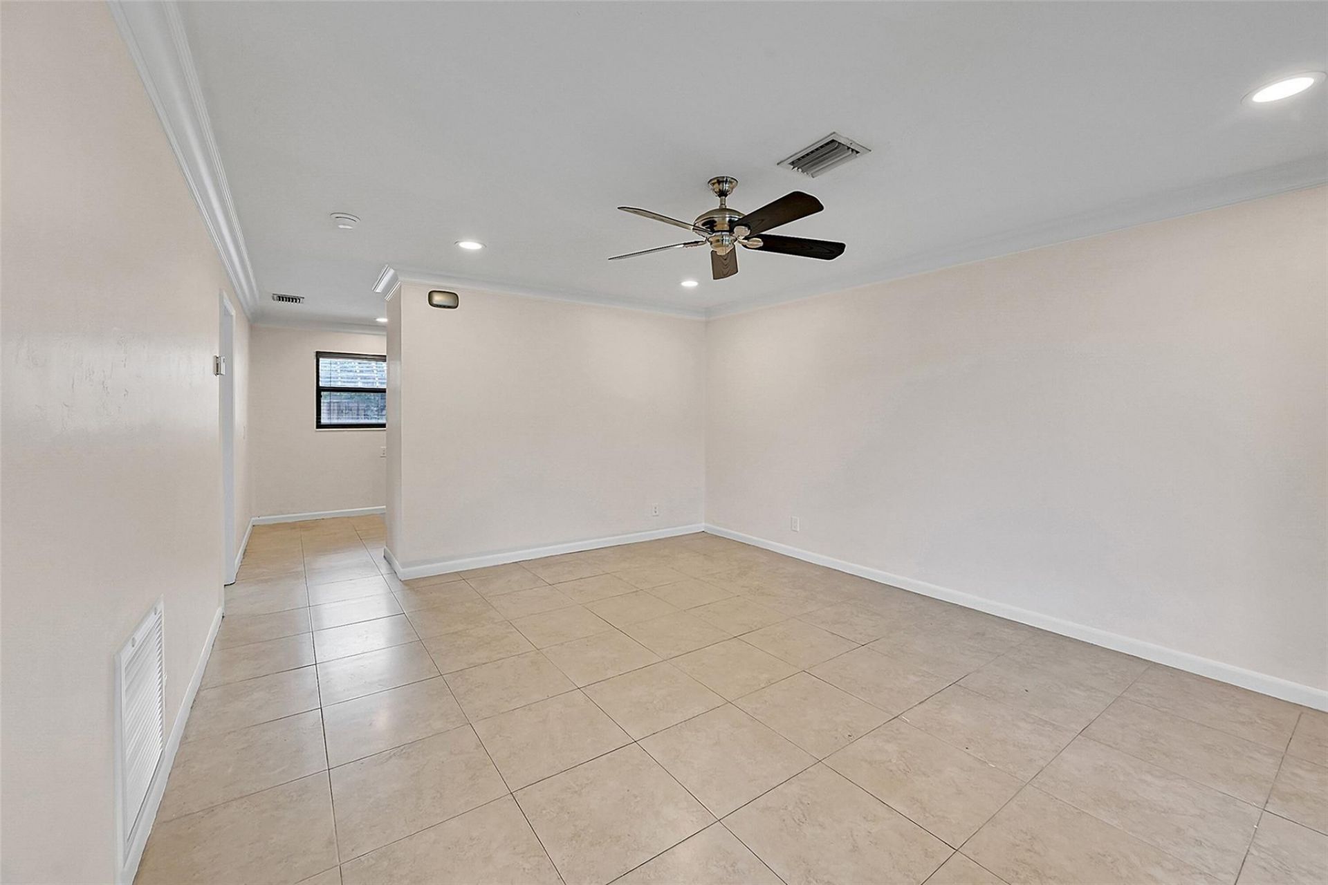 2200 NE 54th Street, Unit East, Fort Lauderdale, FL 33308 Photo