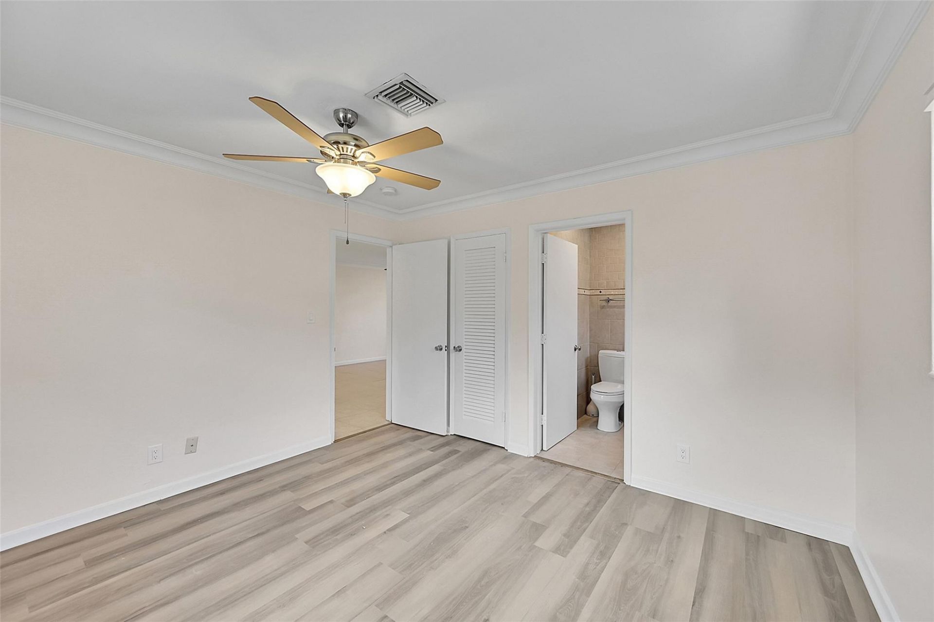 2200 NE 54th Street, Unit East, Fort Lauderdale, FL 33308 Photo
