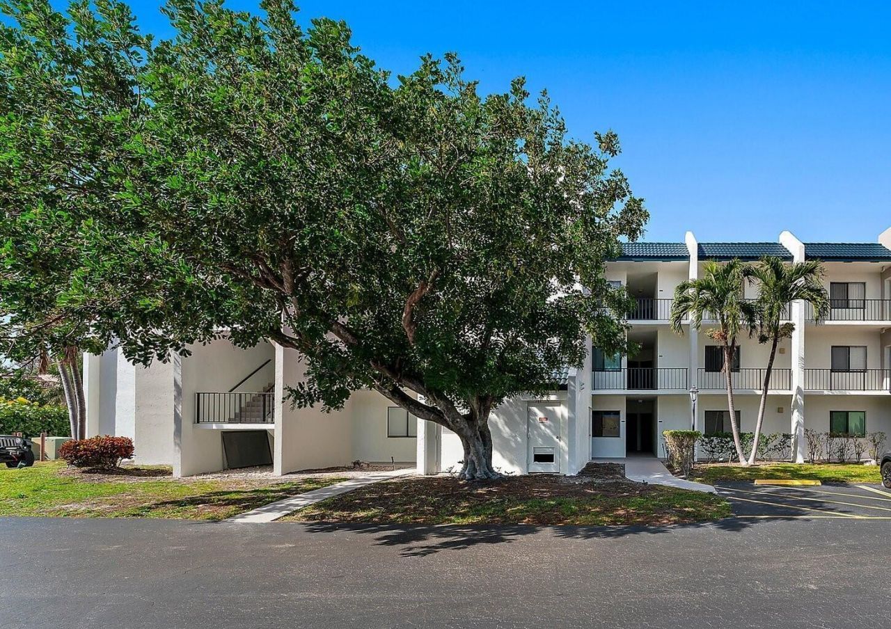 1605 S Us Highway, Unit V6-104, Jupiter, FL 33477 Photo