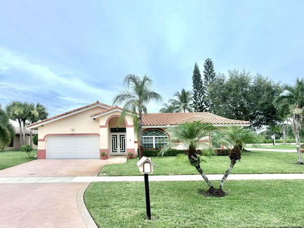 501 SW 168th Way, Weston, FL 33326