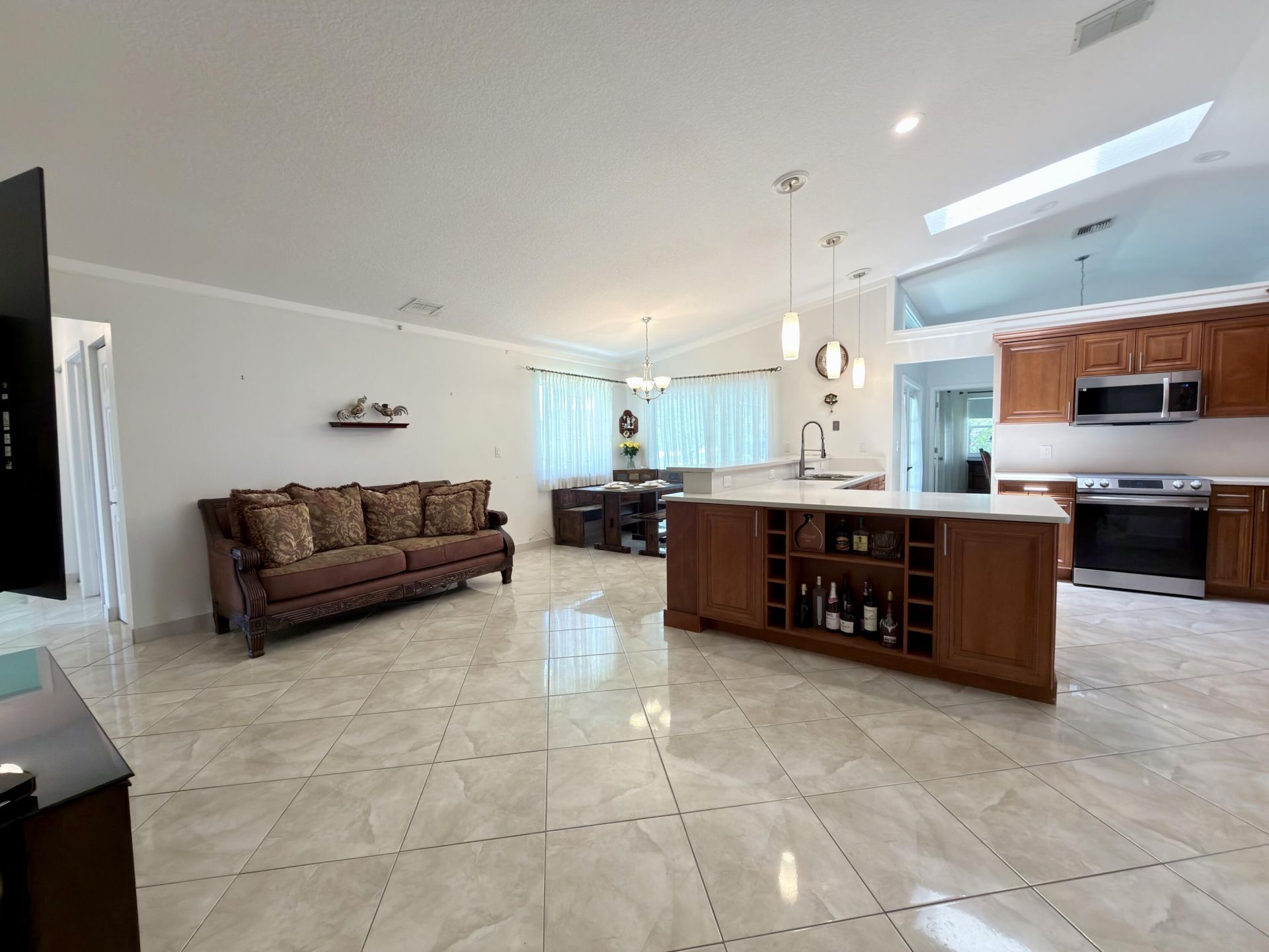 501 SW 168th Way, Weston, FL 33326 Photo