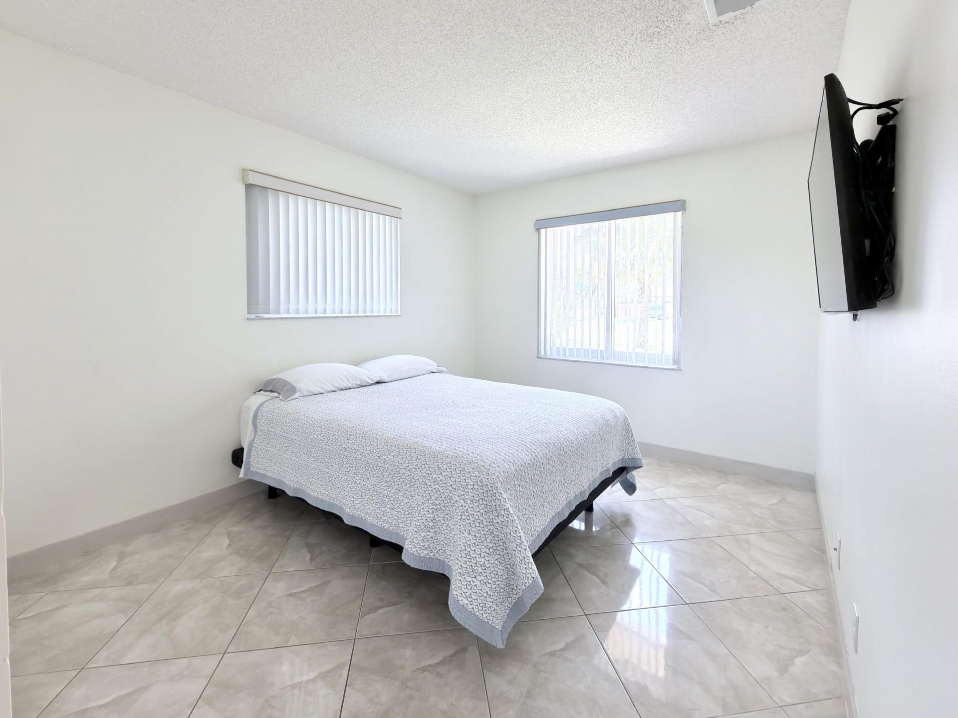 501 SW 168th Way, Weston, FL 33326 Photo