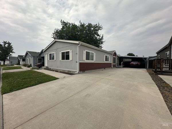 676 Liberty Lane, Emmett, ID 83617