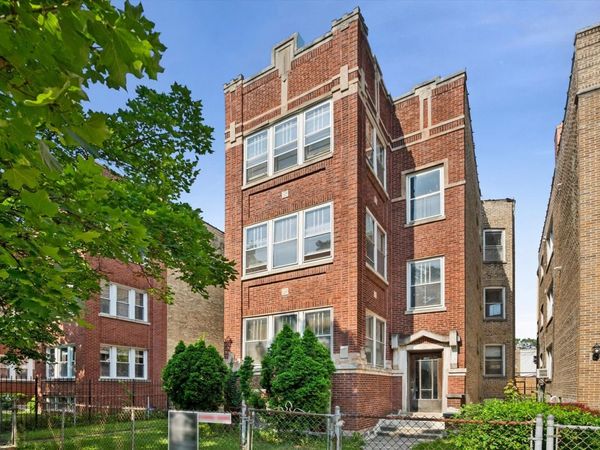 4924 N Saint Louis Avenue , Chicago, IL 60625