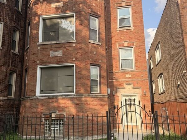 7953 S Essex Avenue S, Unit 2, Chicago, IL 60617