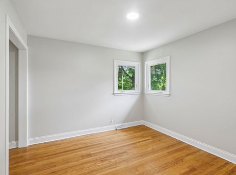 Main Photo