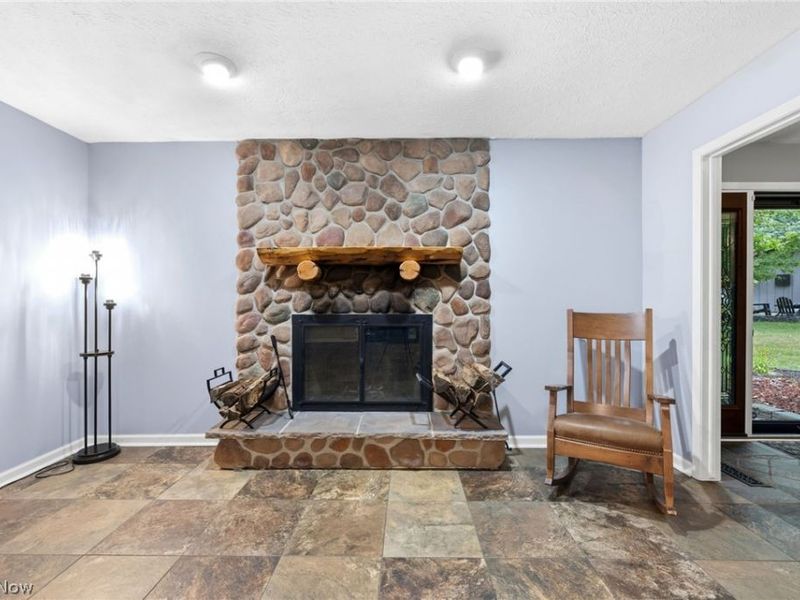 16670 Aspen Circle, Strongsville, OH 44136 Photo 14