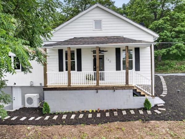 140 CREEK ROAD , SHERMANS DALE, PA 17090