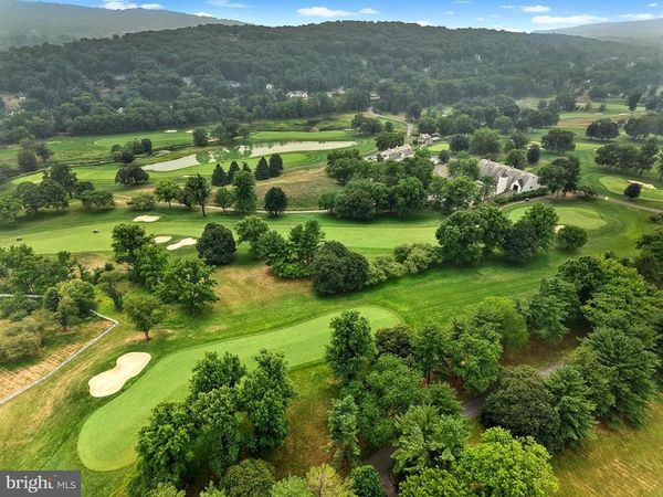 1657 LINDEN OAKS LANE, BETHLEHEM, PA 18015