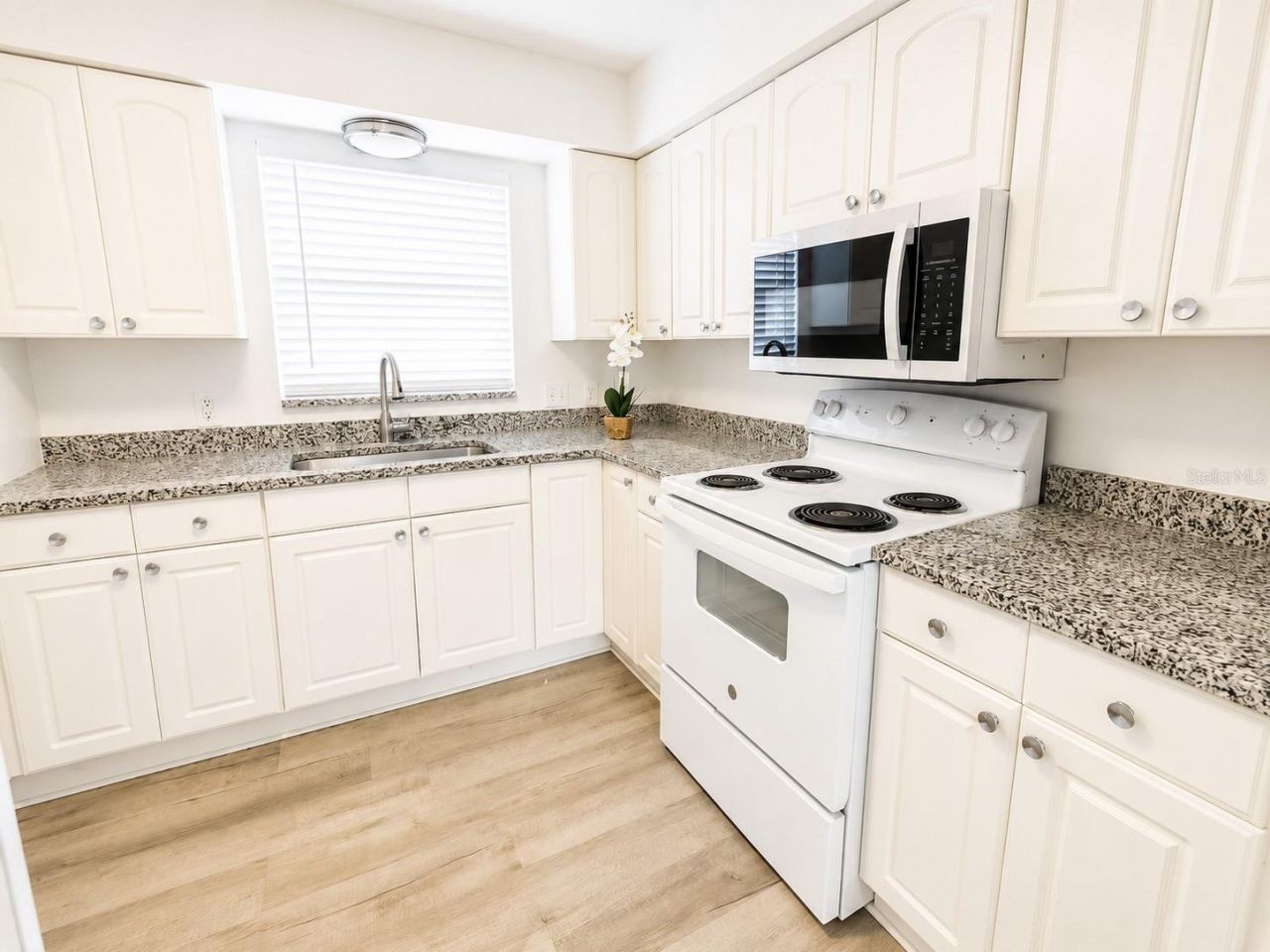 3100 36th Street N, Unit 21, Saint Petersburg, FL 33713 Photo