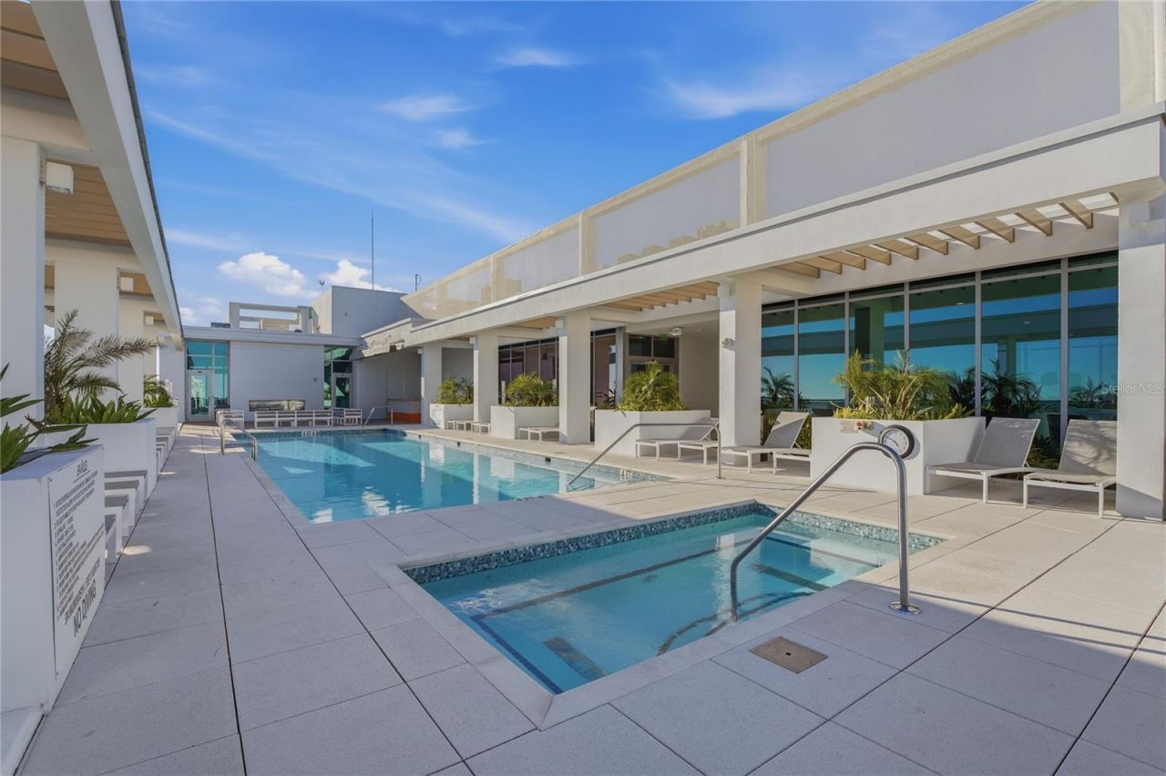 777 3rd Avenue N, Unit 1202, Saint Petersburg, FL 33701 Photo