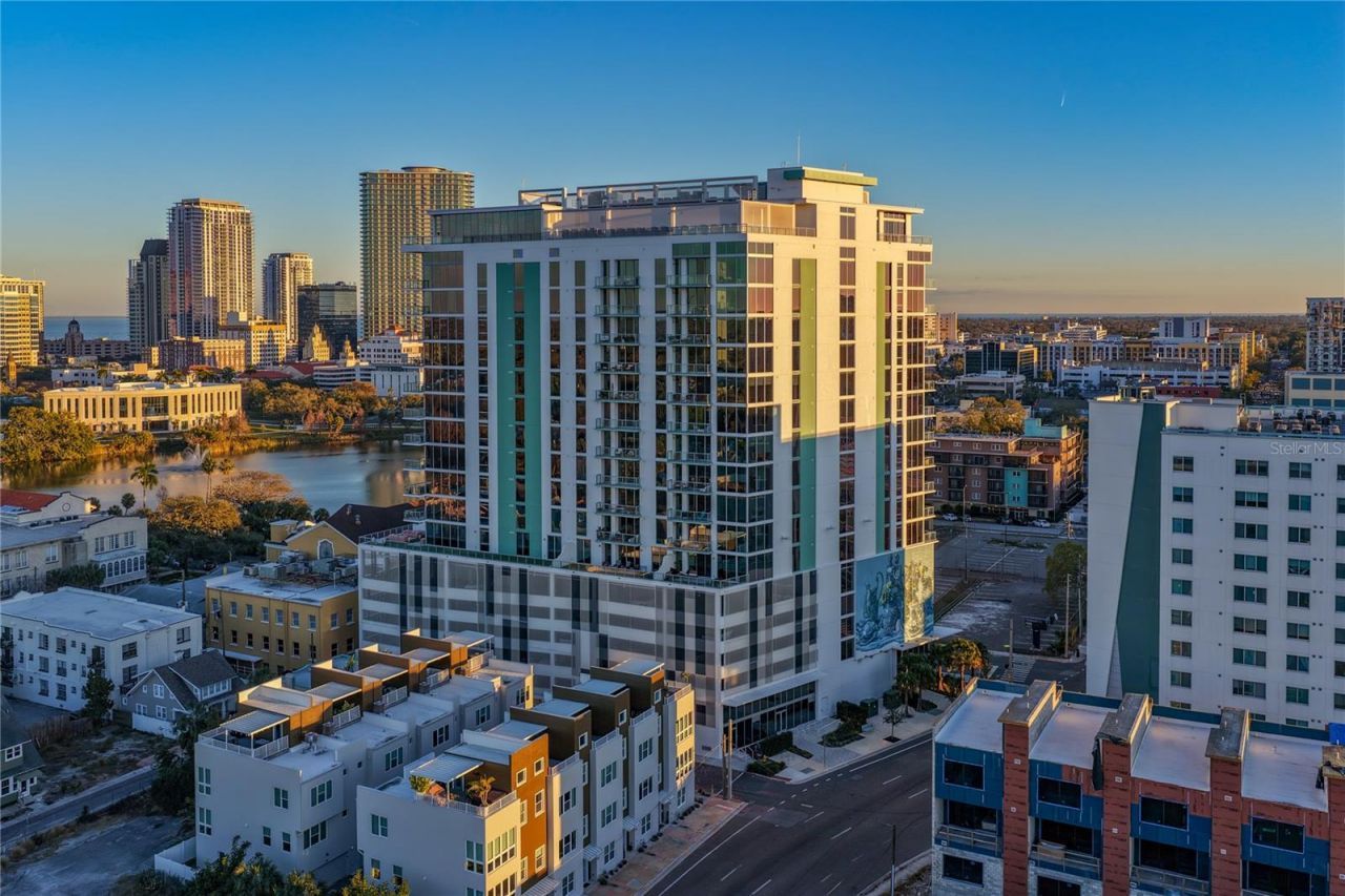 777 3rd Avenue N, Unit 1202, Saint Petersburg, FL 33701 Photo