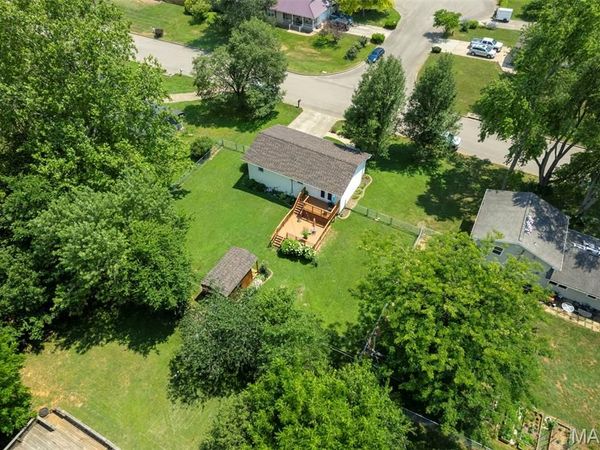 501 Louise Street , Farmington, MO 63640