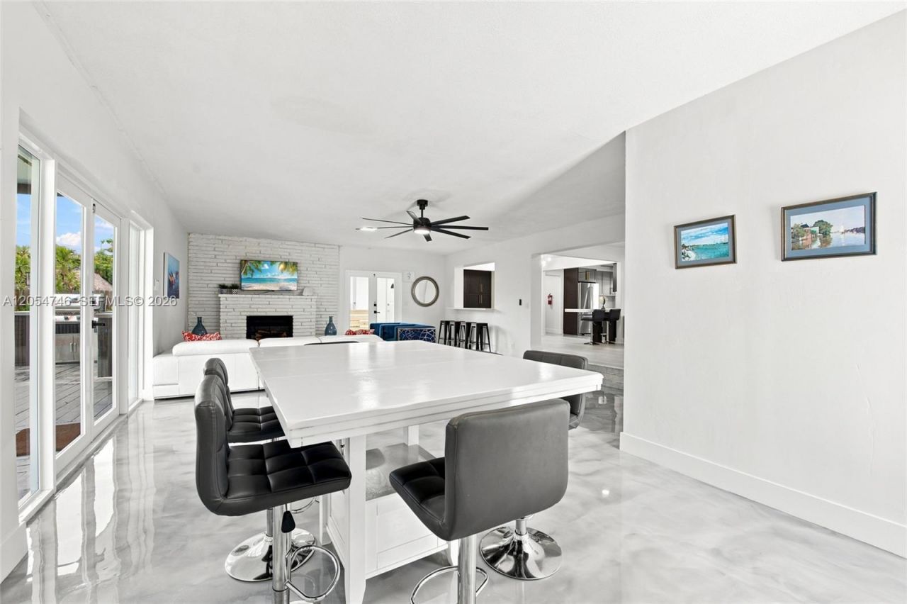 417 NE 11th Ave, Pompano Beach, FL 33060 Photo