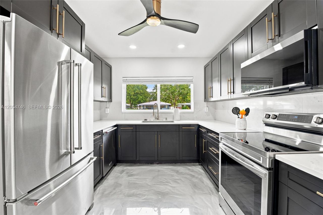 417 NE 11th Ave, Pompano Beach, FL 33060 Photo
