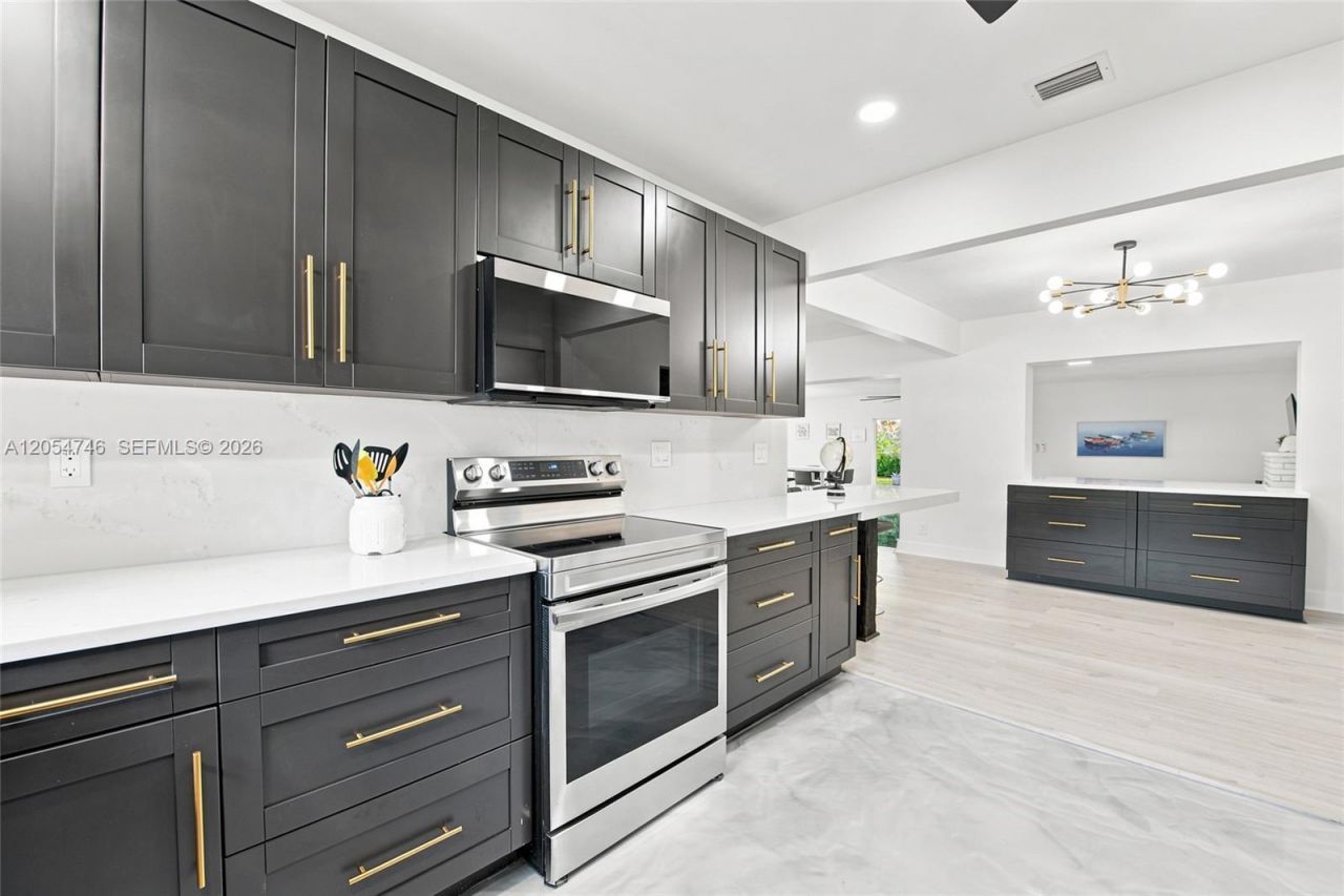 417 NE 11th Ave, Pompano Beach, FL 33060 Photo