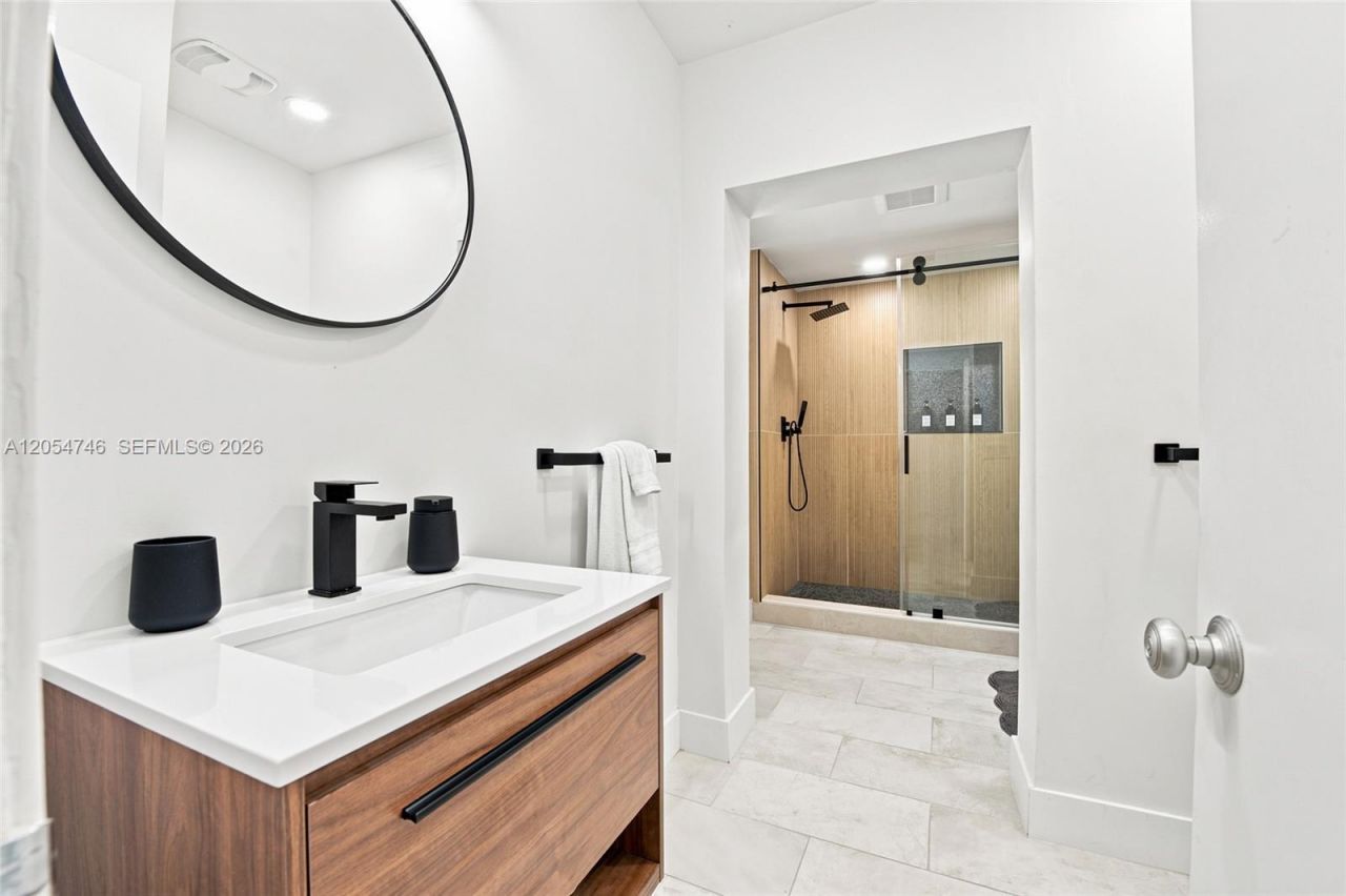 417 NE 11th Ave, Pompano Beach, FL 33060 Photo