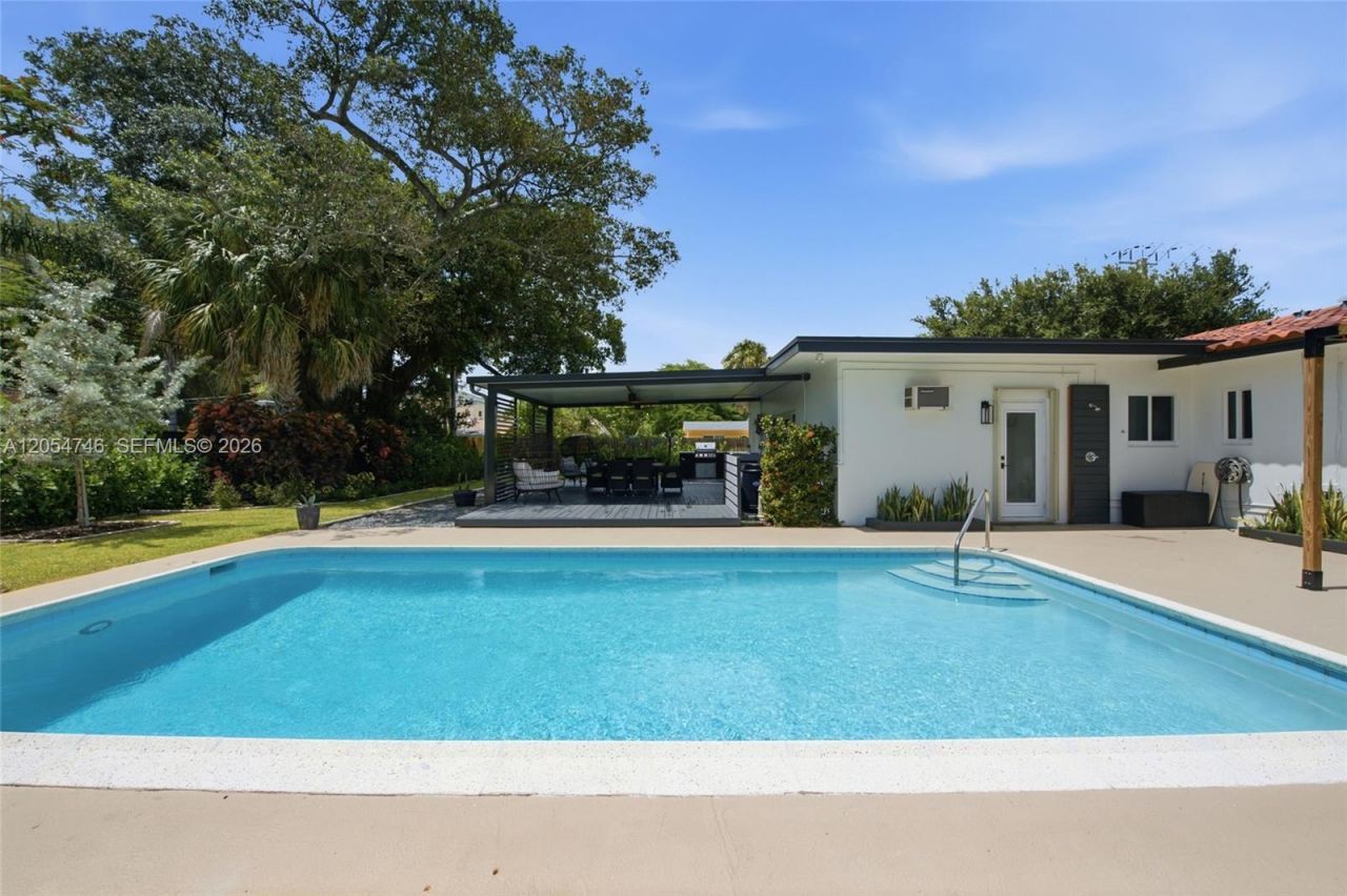 417 NE 11th Ave, Pompano Beach, FL 33060 Photo
