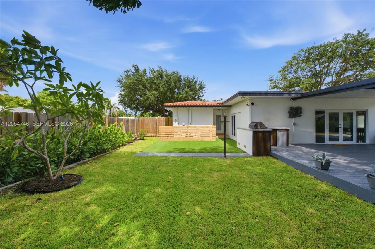 417 NE 11th Ave, Pompano Beach, FL 33060 Photo