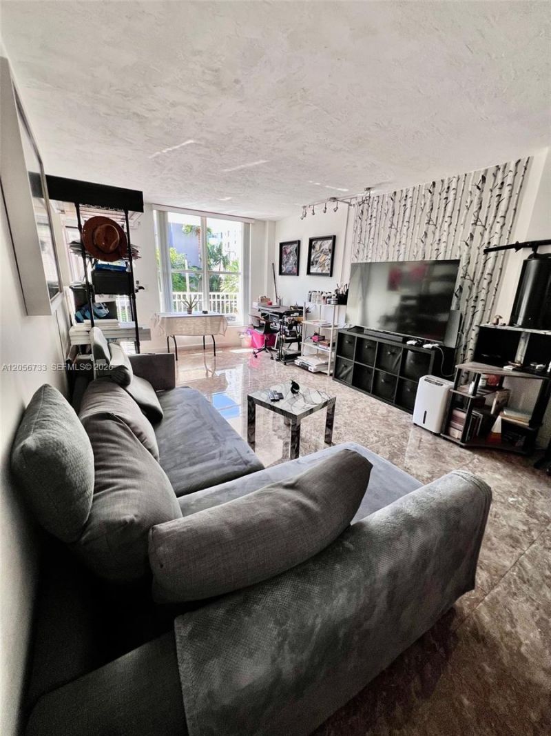 1300 Lincoln Rd , Unit D304, Miami Beach, FL 33139 Photo