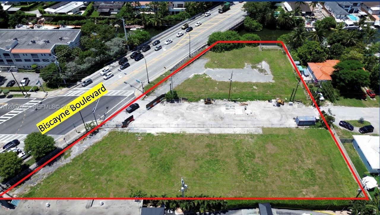 10500 Biscayne Blvd , Miami Shores, FL 33138 Photo
