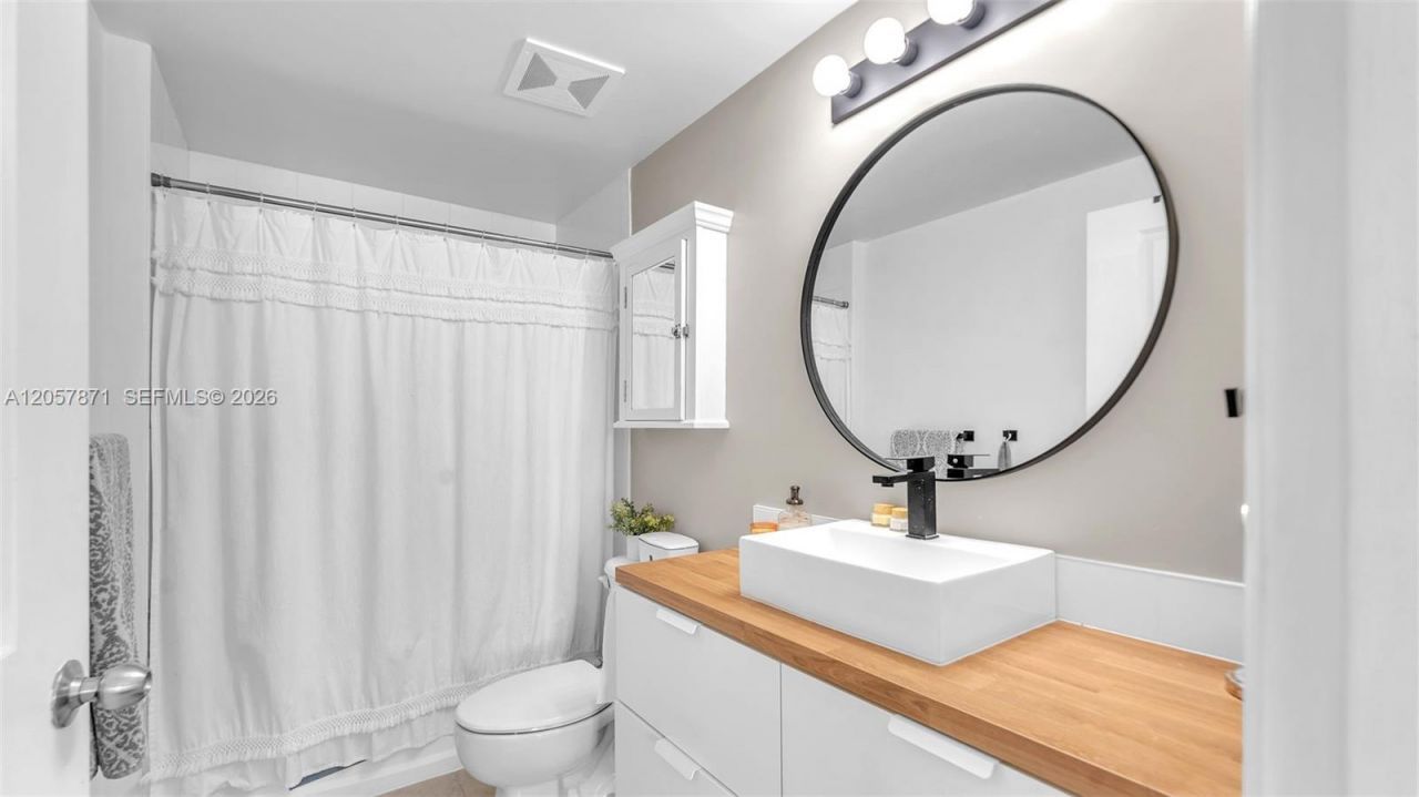 1250 S Miami Ave , Unit 1307, Miami, FL 33130 Photo