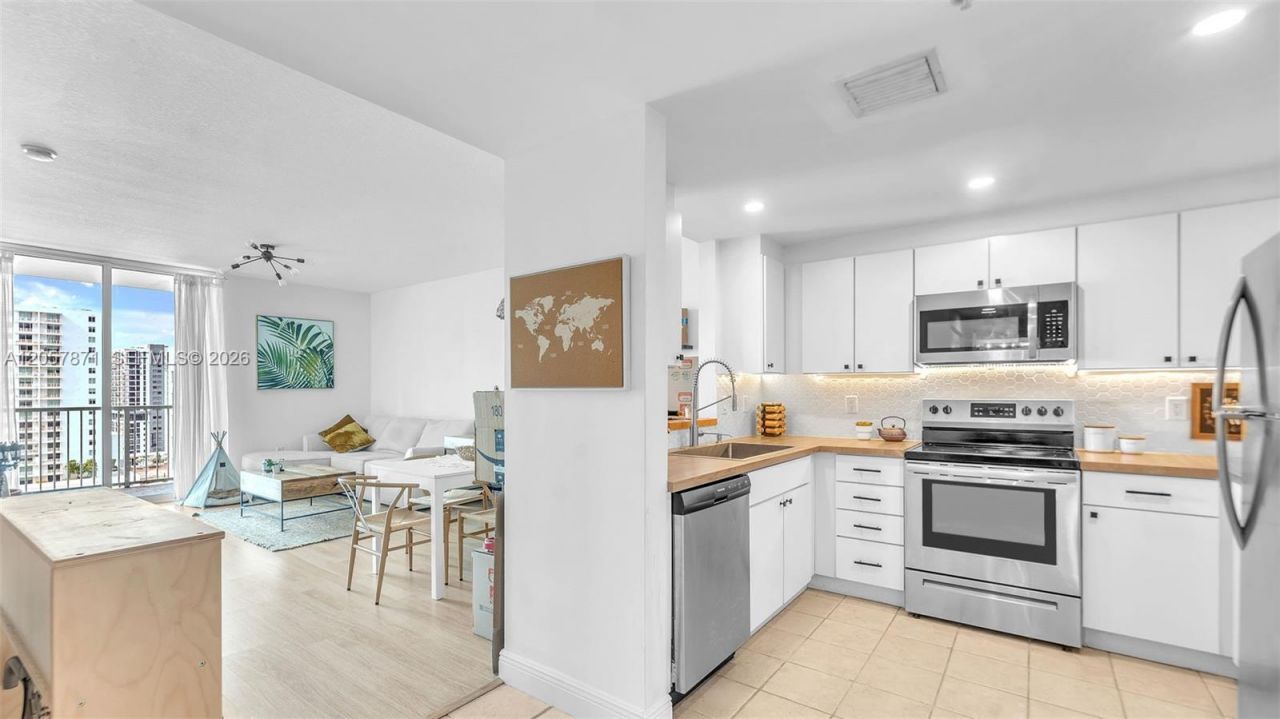 1250 S Miami Ave , Unit 1307, Miami, FL 33130 Photo