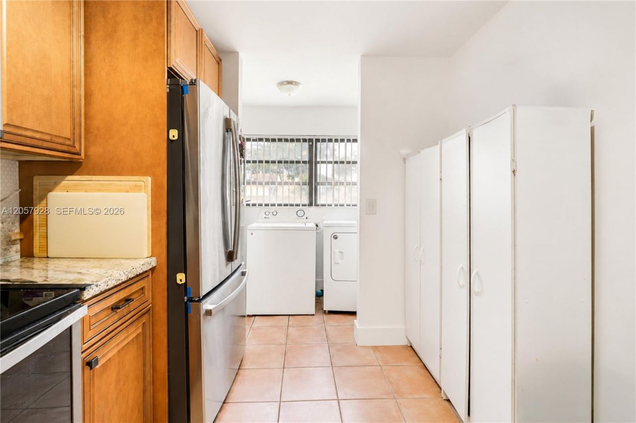 1501 NW 94th Ave , Unit 237, Pembroke Pines, FL 33024 Photo