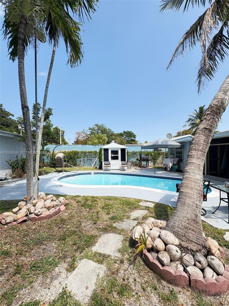 1919 Thomas St , Unit 2, Hollywood, FL 33020 Photo