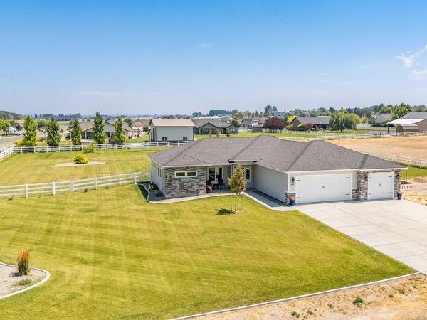 3742 N 2469 E, Twin Falls, ID 83301