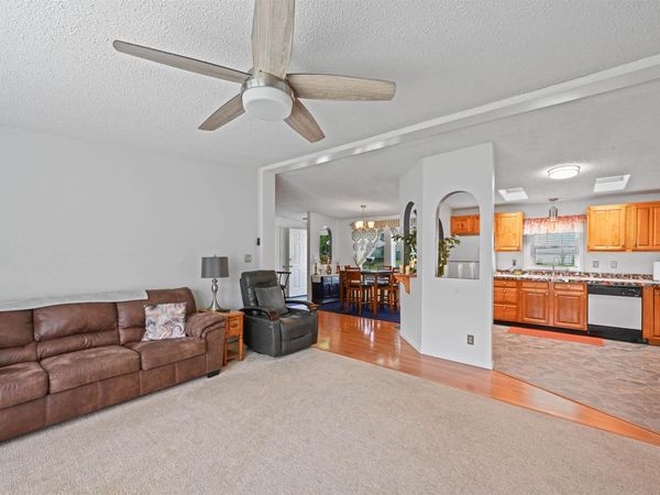 92 Hilltop Circle, Richmond, VT 05477
