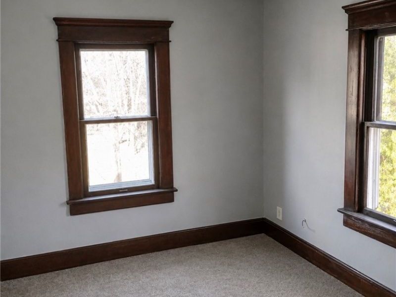 847 Carlysle Street, Akron, OH 44310 Photo 16