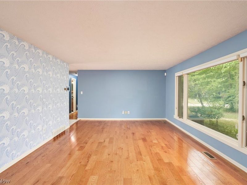 1172 Berwick Lane, South Euclid, OH 44121 Photo 7