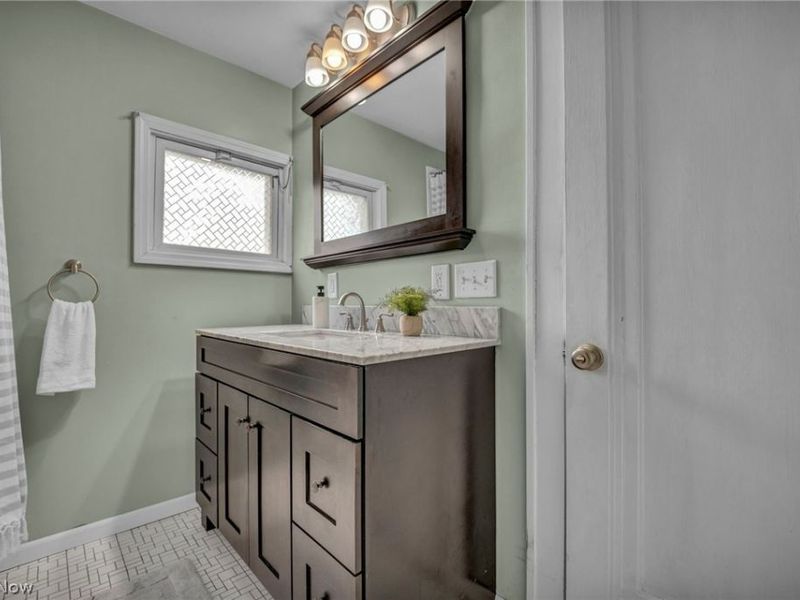 2390 Rinard Road, Cleveland Heights, OH 44118 Photo 17