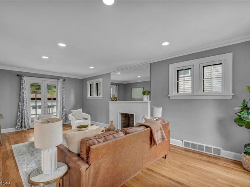2390 Rinard Road, Cleveland Heights, OH 44118 Photo 3