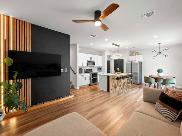 8013 Mellencamp DR, Austin, TX 78744