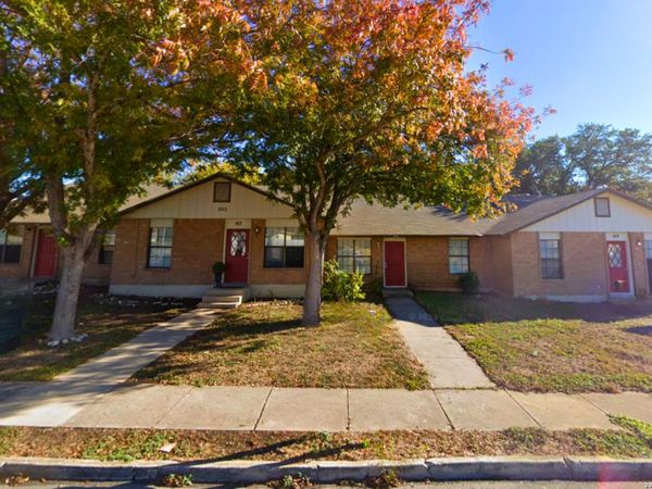 202 FIR DL, Converse, TX 78109