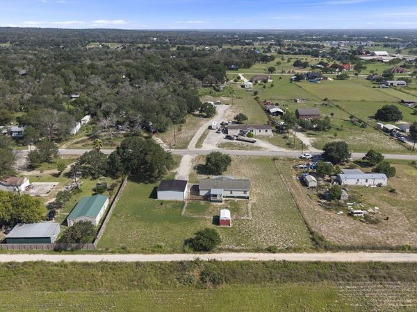 133 OAK VIEW DR, La Vernia, TX 78121