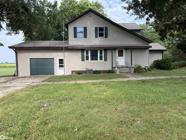 419 S Lincoln Avenue, Eagle Grove, IA 50533