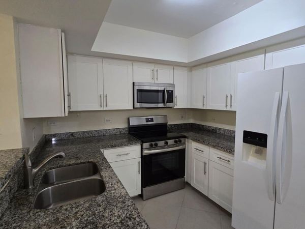 3630 N 56TH Avenue, Unit 308, Hollywood, FL 33021
