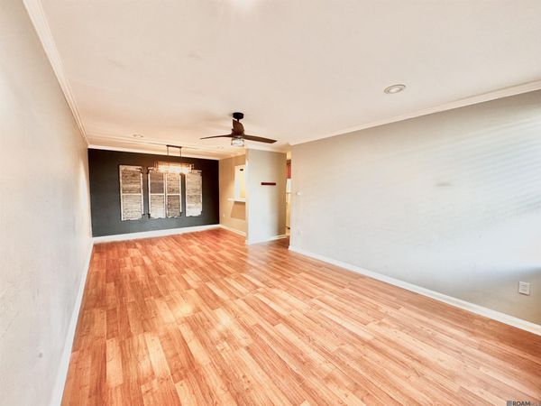3101 Highland, Unit #110, Baton Rouge, LA 70802