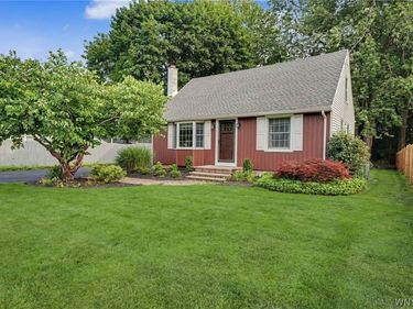 6334 Dorchester Road, Lockport, NY 14094