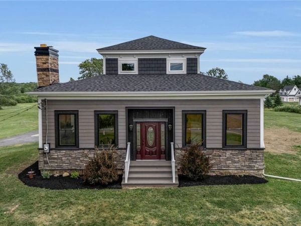 664 Davis Road , East Aurora, NY 14052